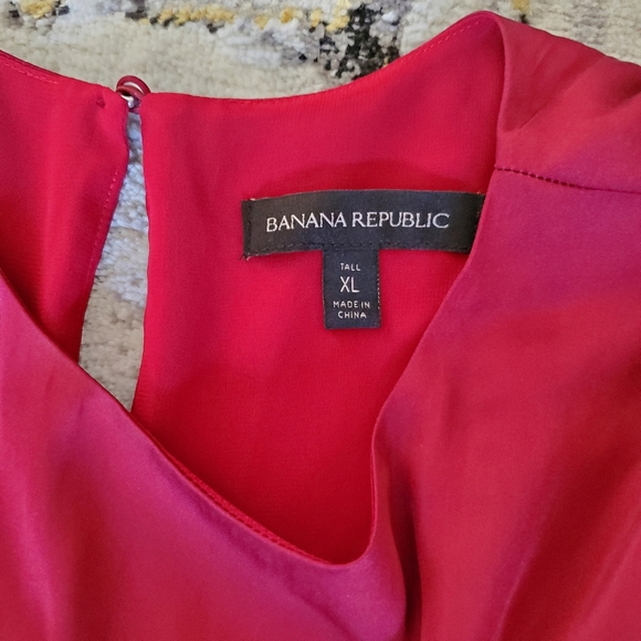 SOLD!!! Banana Republic dress - Picture 8 of 14
